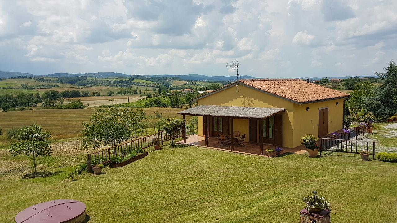 Casina Di Pacina Villa Abbadia di Montepulciano Luaran gambar